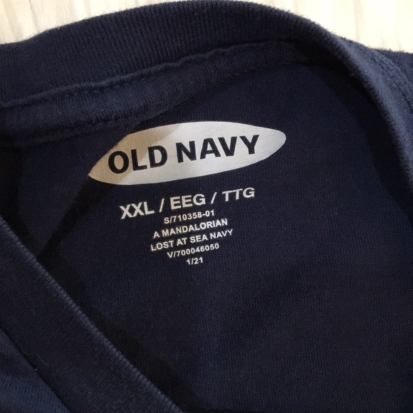 2/$15 baby yoda tee - Picture 4 of 4